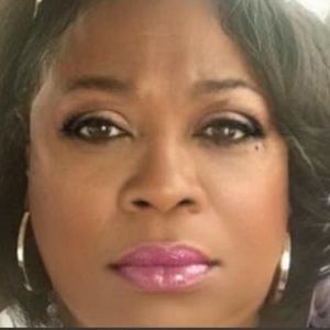 Meet your Posher, Yolanda